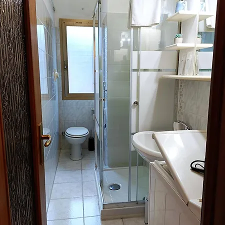 - Vicino A Fiera Milano E Metro M1 Appartement